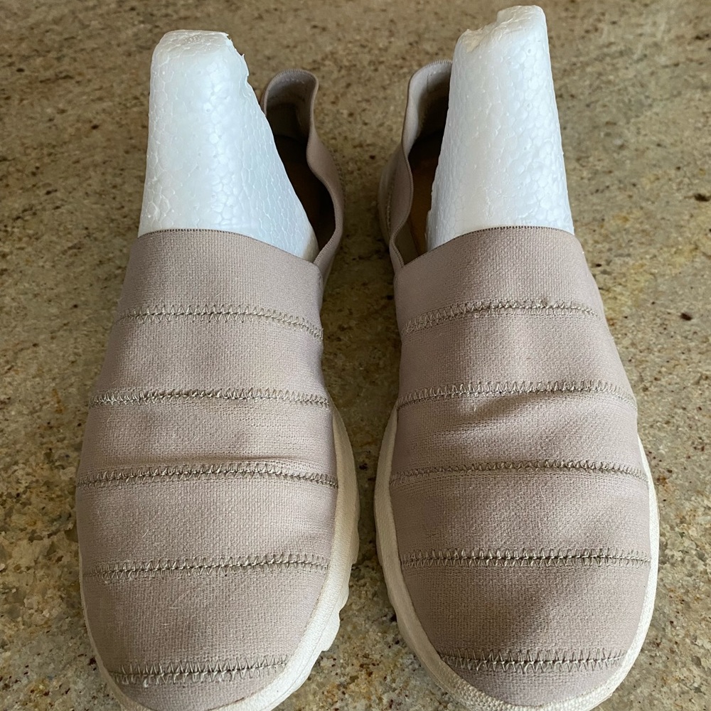 Sketchers GoWalk